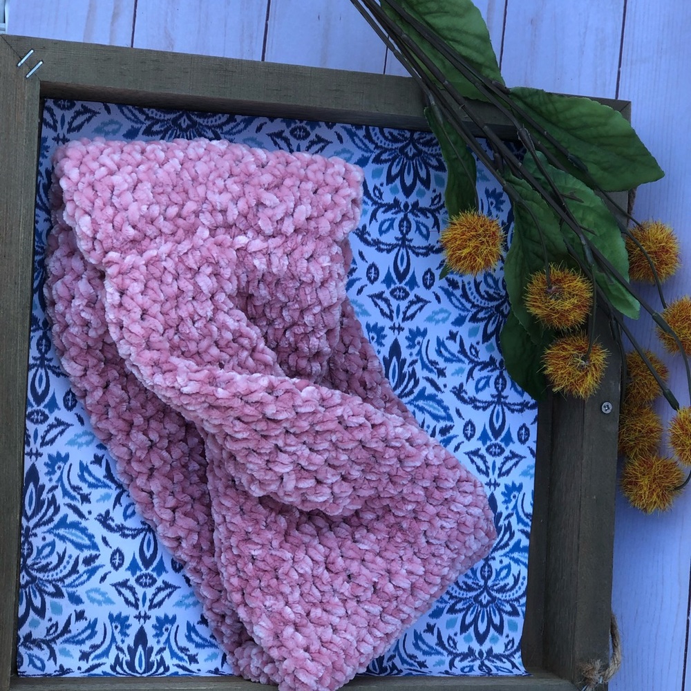 Velvet winter cowl